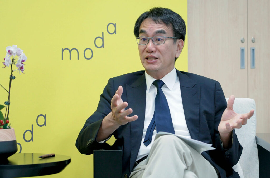 數位發展部部長林宜敬表示,免費GPU算力池不是為了省錢,而是要降低創業門檻,讓每一家新創企業都敢放心投入實驗,不必拿房子抵押才能實現夢想。