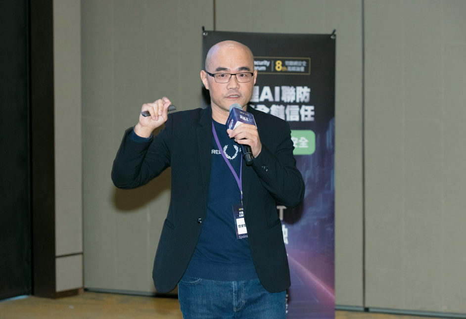 銓安智慧科技顧問服務處副總蕭志平強調，地端AI須以硬體信任根為基礎，結合HSM、TPM與RAG機制，實現零外洩零竄改。