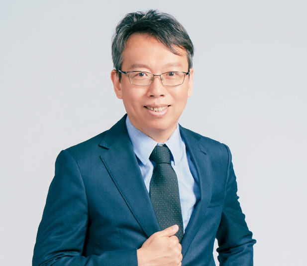 Palo Alto Networks台灣技術總監蕭松瀛指出,企業應將AI安全控制點前移至請求入口,透過AI存取安全與Prisma AIRS平台掌握流量可視性,即時攔阻惡意指令並防止機敏資料外洩。